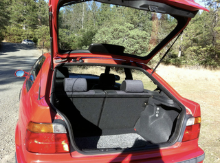 Illustration for article titled Liftback cargo space